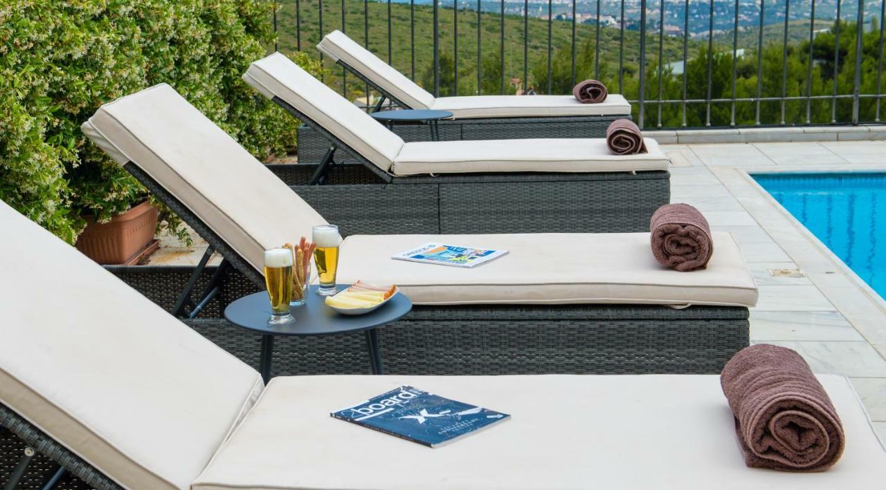 Villa Olympia VIP Dhráfi Esterno foto