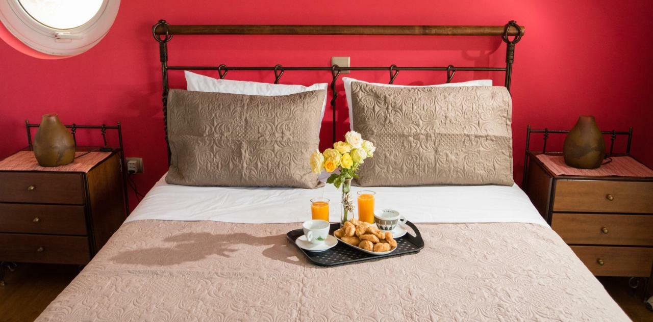 Villa Olympia VIP Dhráfi Esterno foto