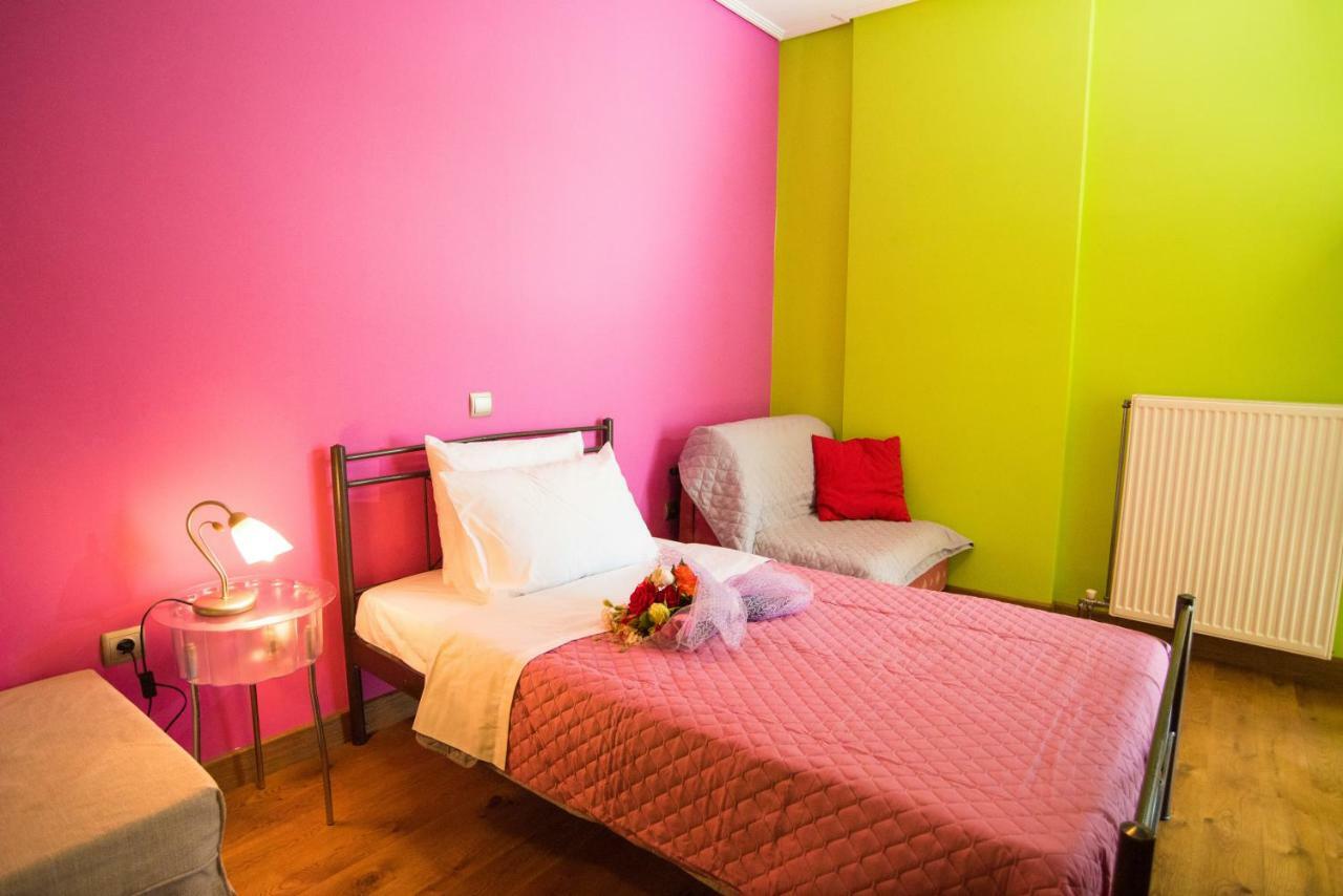 Villa Olympia VIP Dhráfi Esterno foto