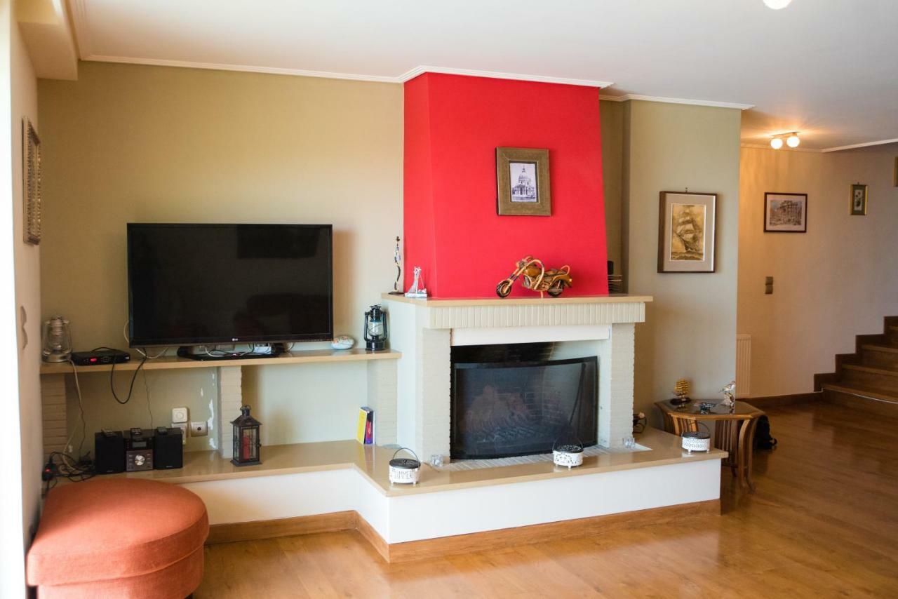 Villa Olympia VIP Dhráfi Esterno foto
